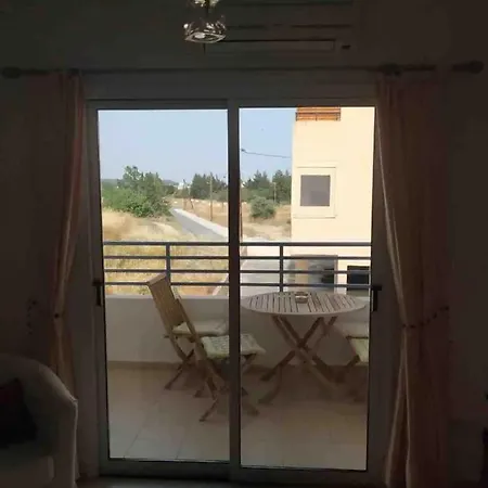 Beautiful Flat In With Balcony * Oroklini